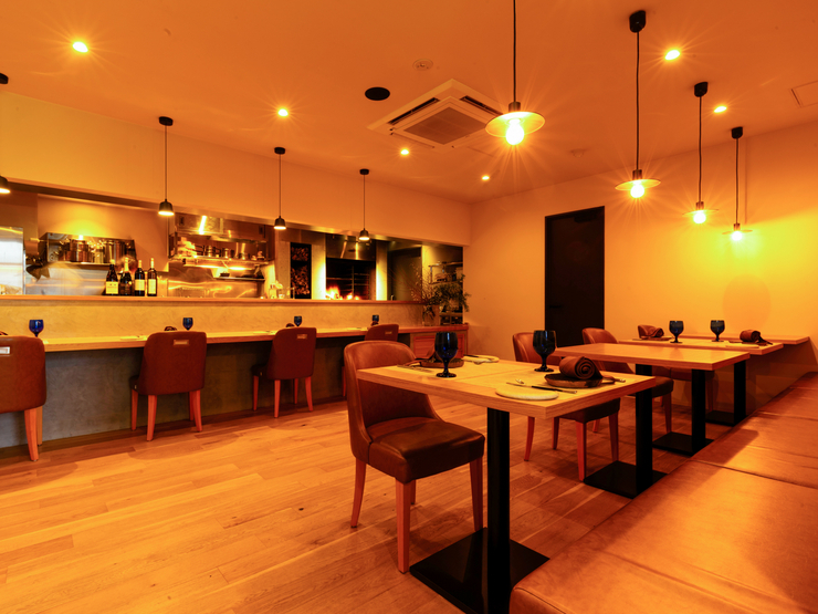 restaurant varmの内観