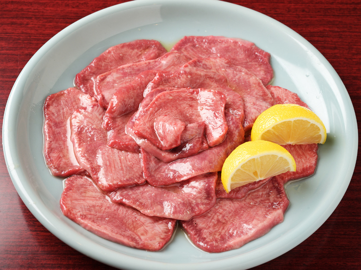 焼肉苑　万大の上牛タン塩