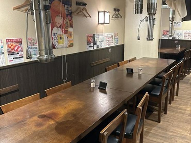 炭火焼肉　みさもの店内
