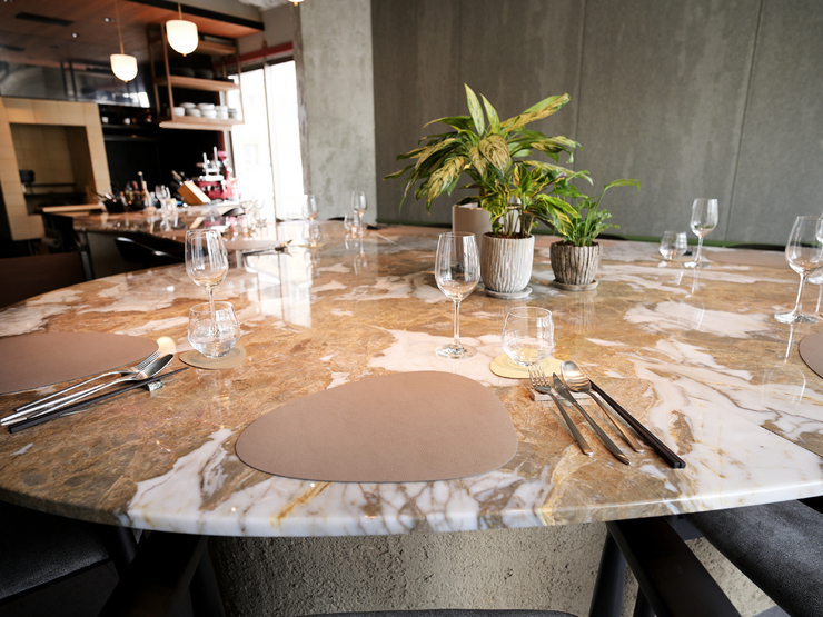 炭火焼 Ponteの店内