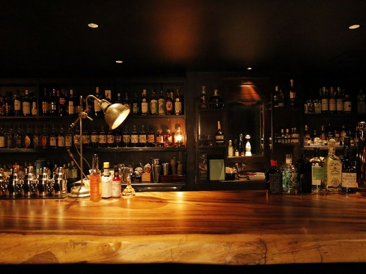 BAR COCKTAIL WORKS 神楽坂の内観