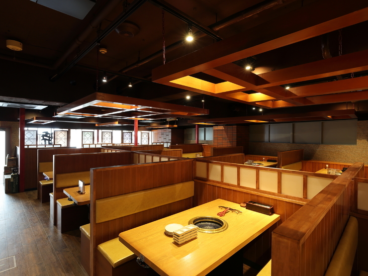 焼肉力丸 池袋東口店の店内