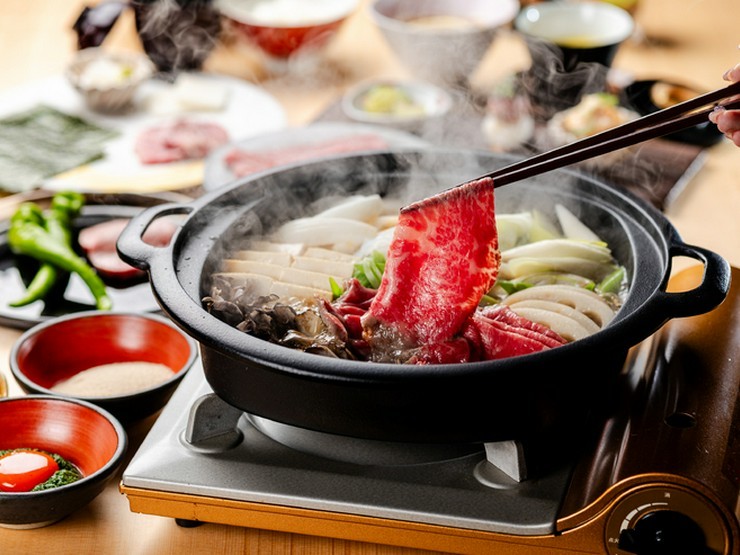 SUKIYAKI　六松の料理