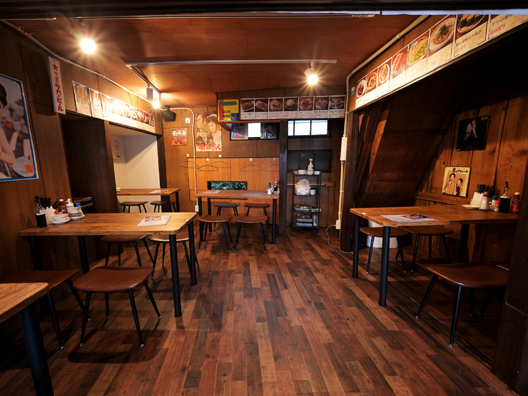池田屋　はなれの店内