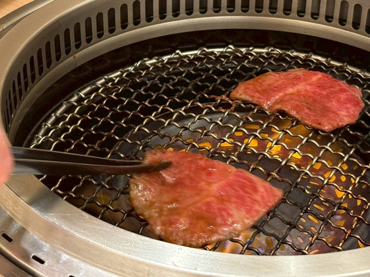 新宿うしみつ