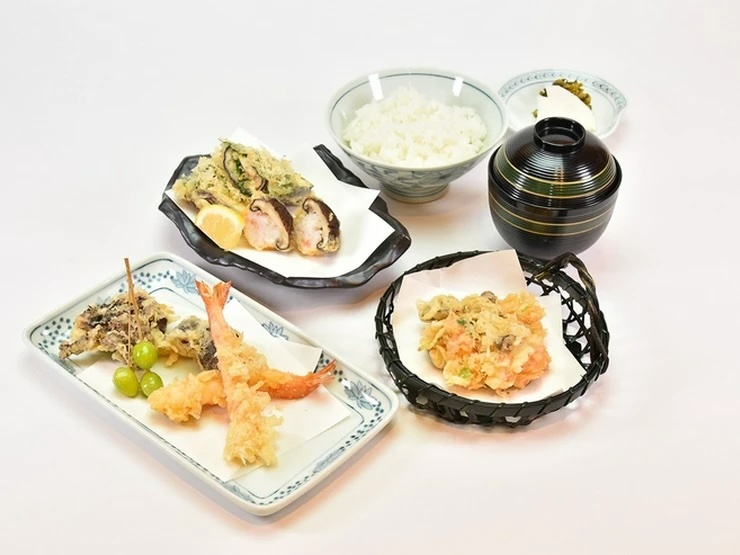 なんばダイニングメゾンでディナー＆ランチ