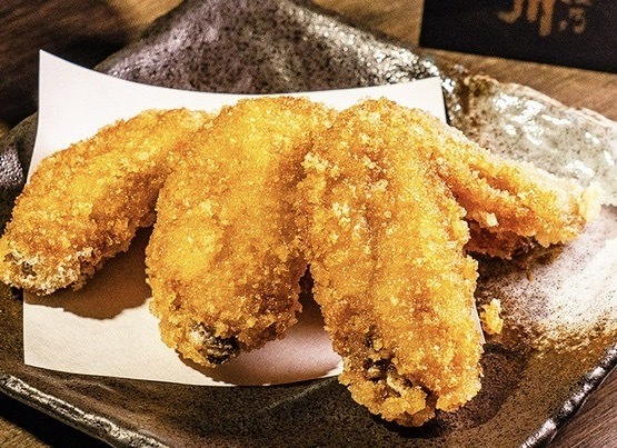 手羽先サミット®グランプリ受賞の新名物『金手羽』
