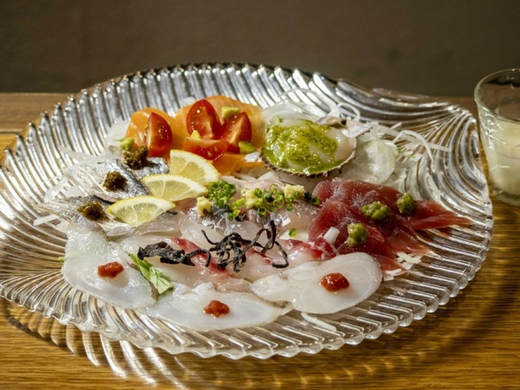 炙之介 ABURI NO SUKEの炙之介の魚介カルパッチョ