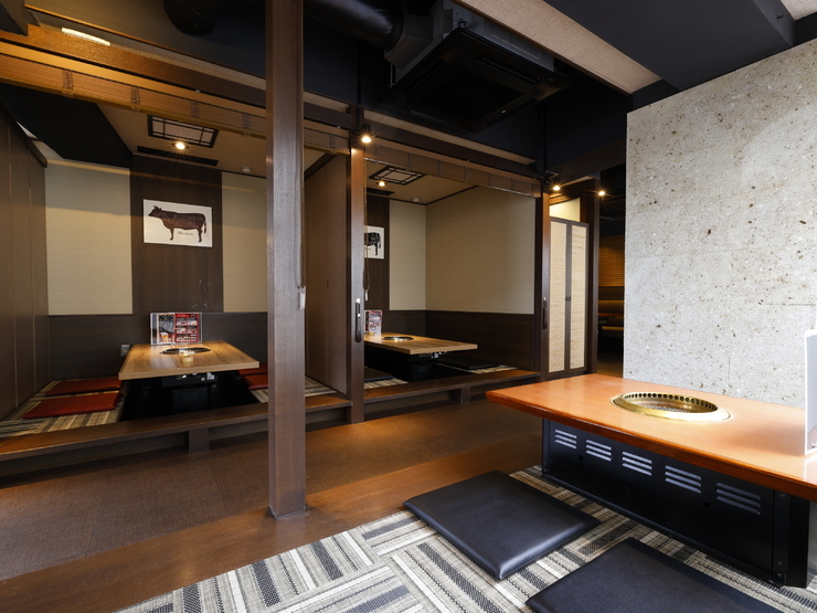 焼肉　KABUTOの店内