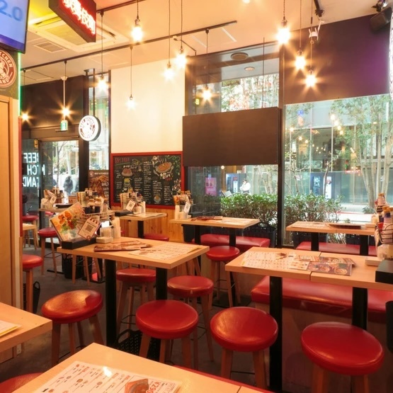 ビーフキッチンスタンド　アパホテル歌舞伎町タワー店の店内