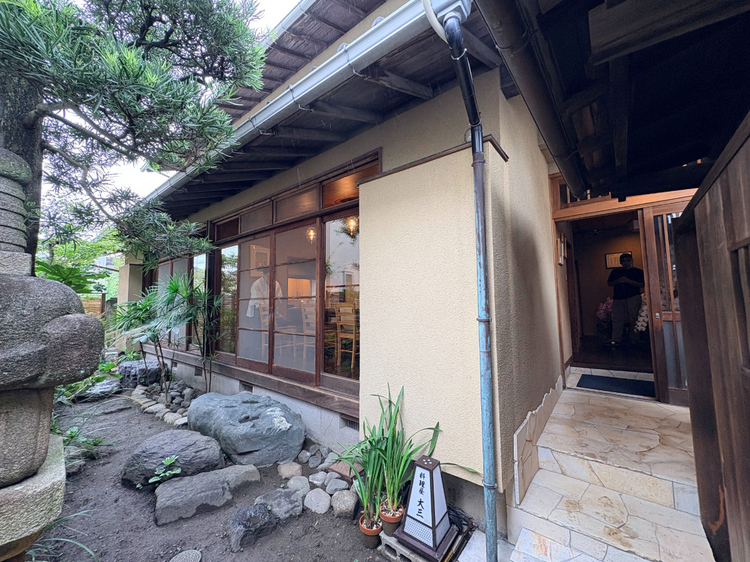 【料理屋 大三】 の外観