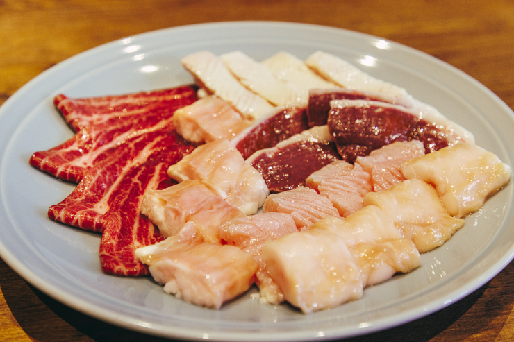 炭火焼肉ホルモンうしごろ