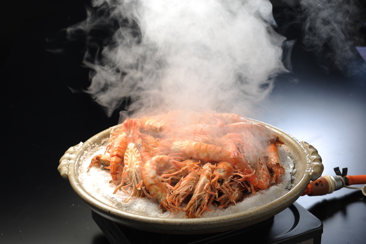 陶板焼きも人気の食べ方　©鳥取県