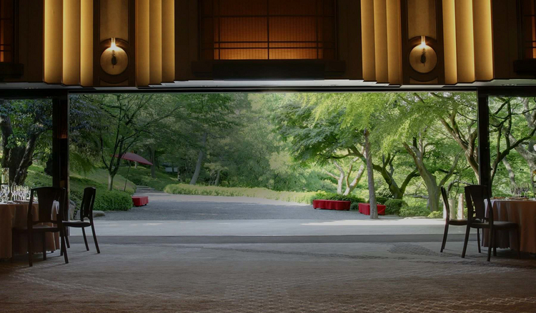 2013年に創業70周年を迎え、た日本庭園のある【八芳園】