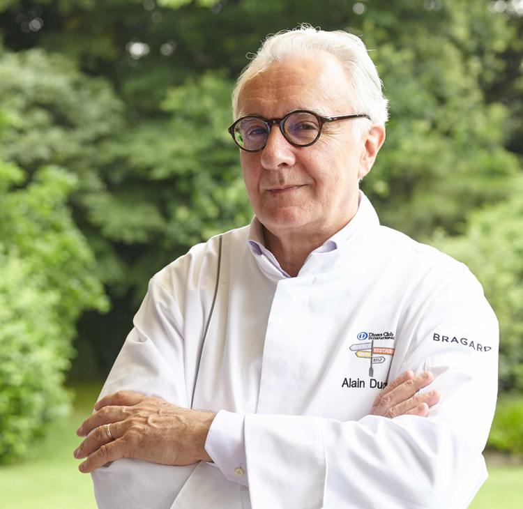 フランス料理界の巨匠、アラン・デュカス氏にインタビュー／ 自然食にグローバリズム。フランス料理の未来とは？