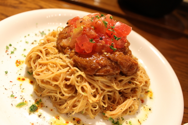 担々麺とパスタのいいとこ取り