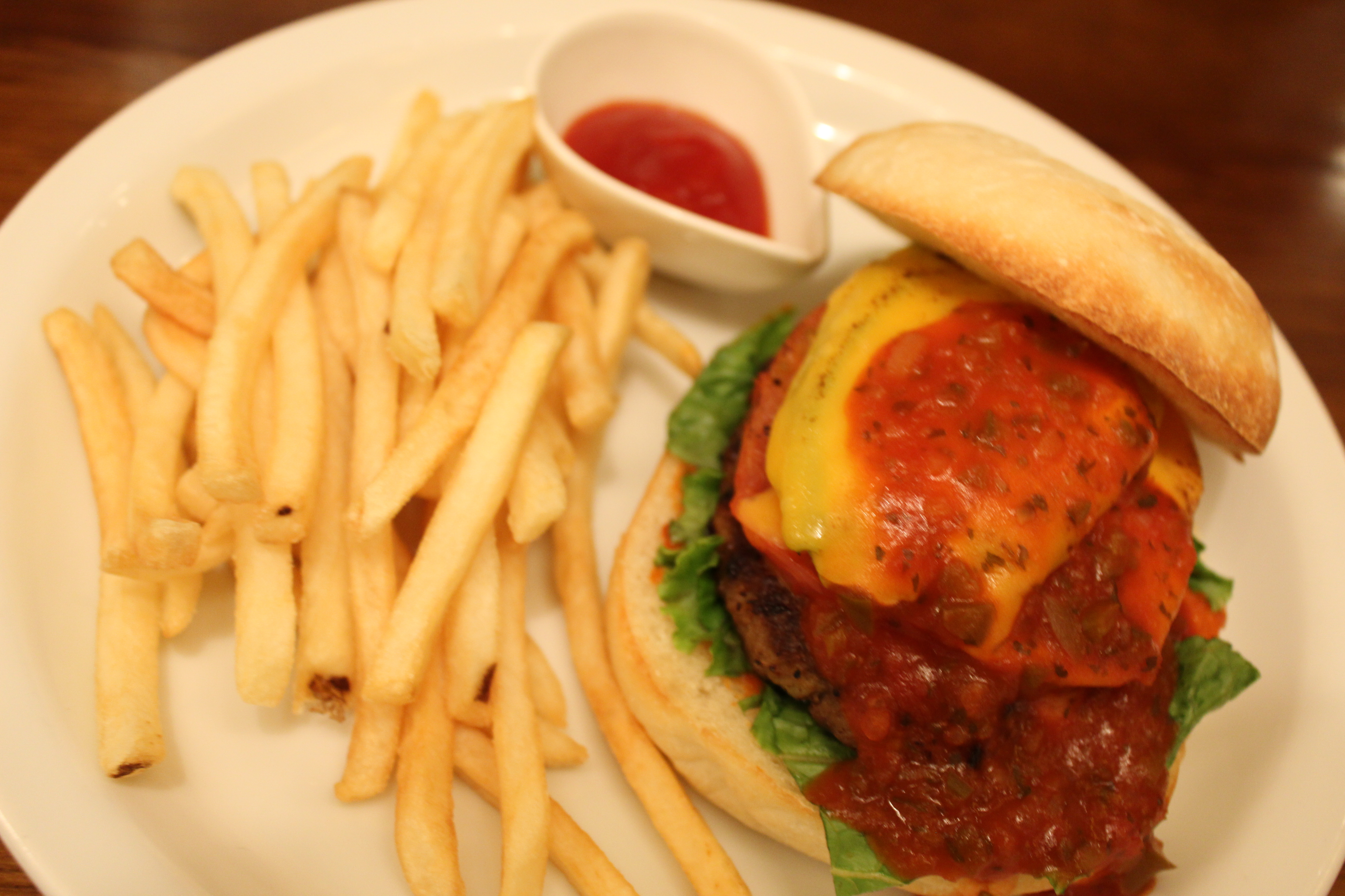 【HAMBURG WORKS】メキシカンアボカドチーズバーガー